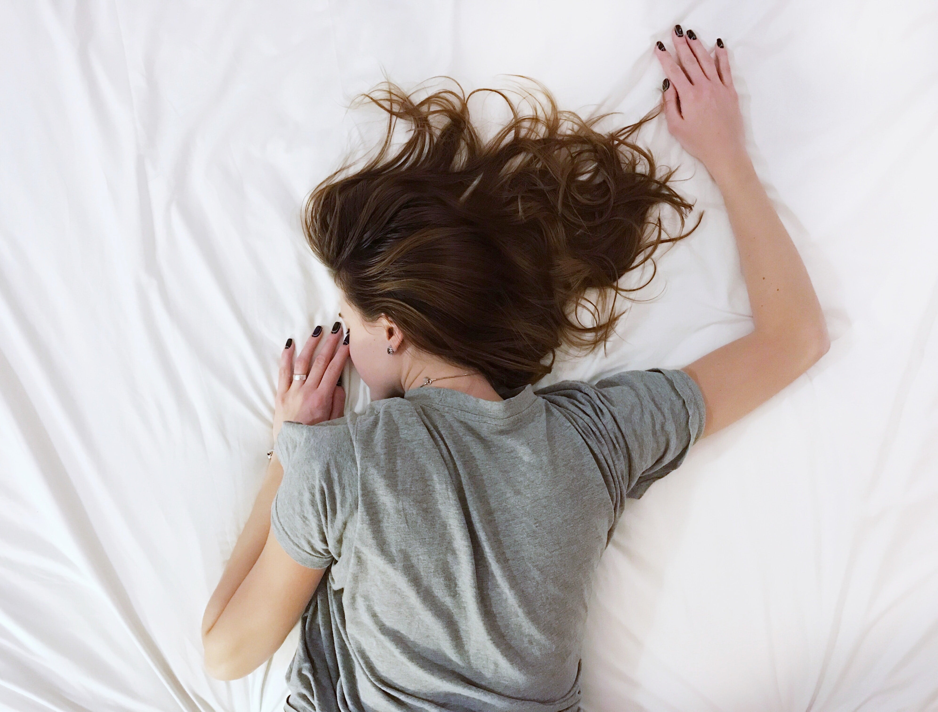 How to Use Magnesium Spray for Sleep